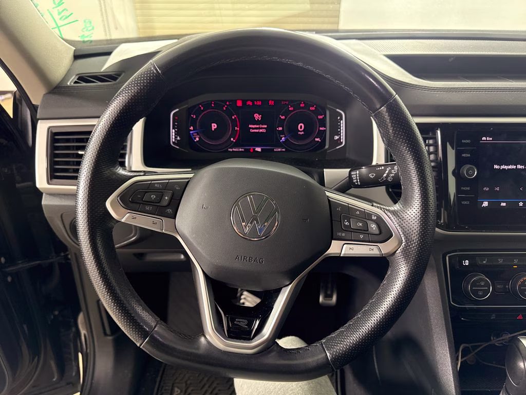 2022 Deep Black Pearl Volkswagen Atlas 3.6L V6 SEL R-Line AWD SUV