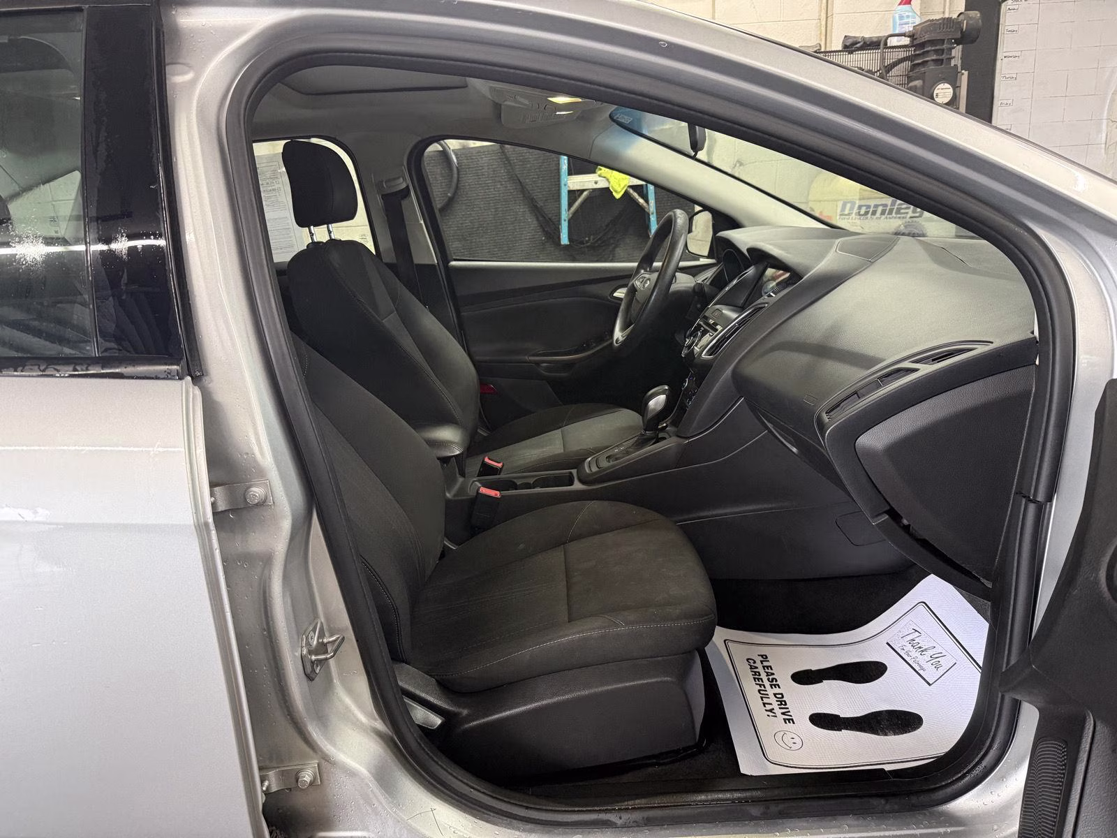 2017 Ingot Silver Metallic Ford Focus SEL FWD Sedan