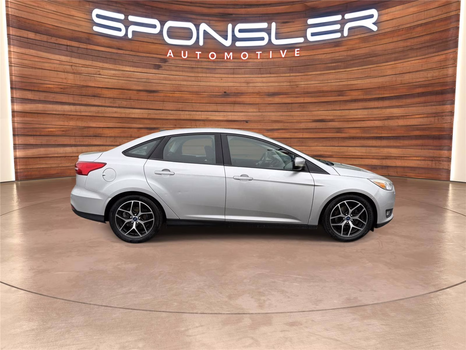 2017 Ingot Silver Metallic Ford Focus SEL FWD Sedan