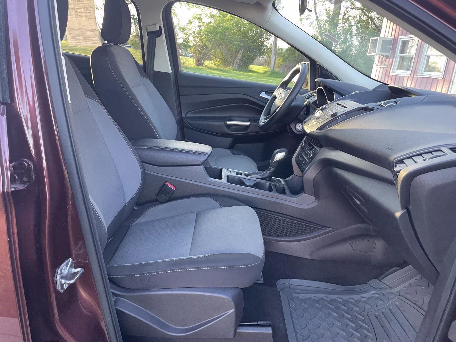 2018 Cinnamon Glaze Ford Escape SE 4X4 SUV