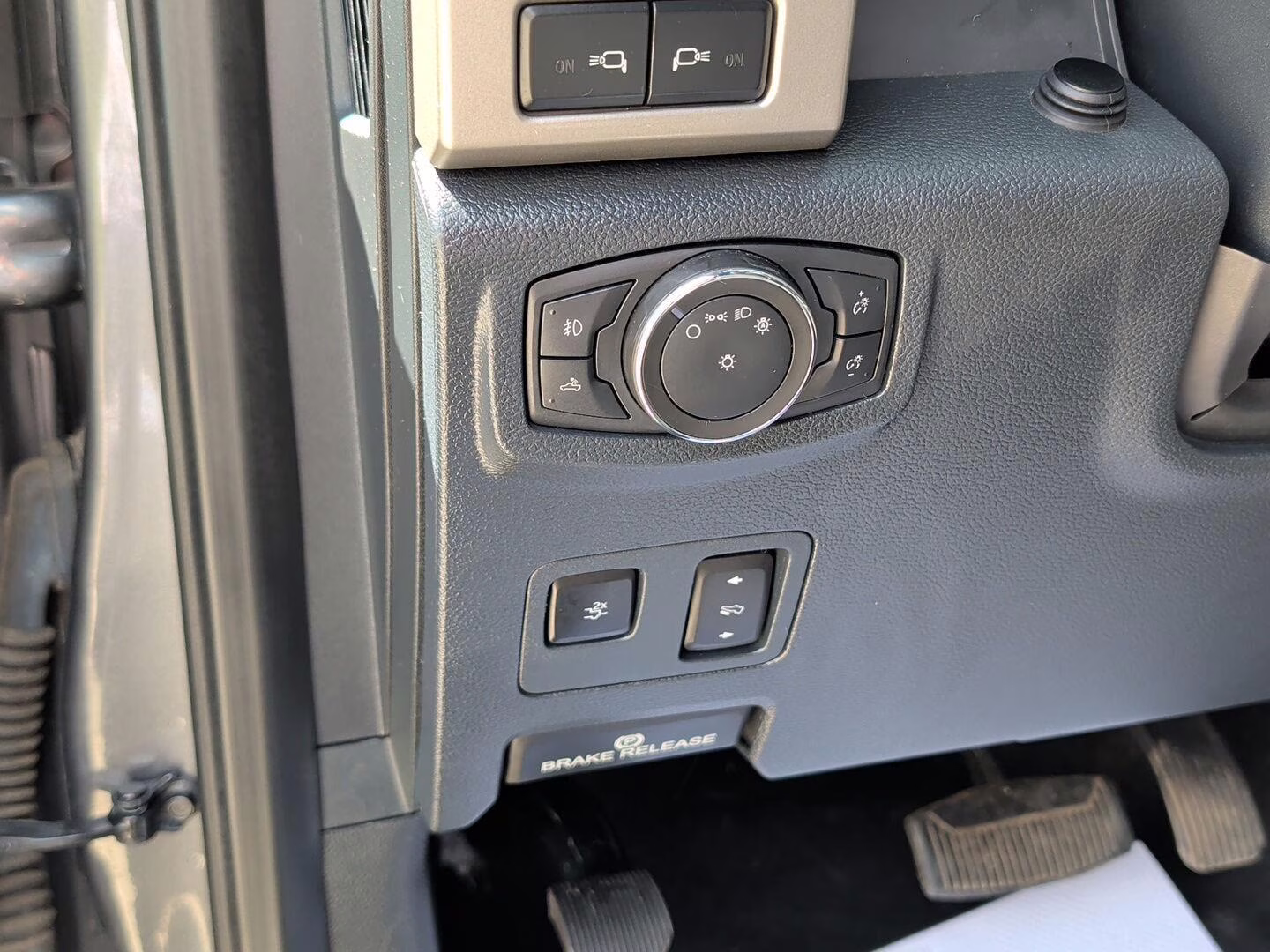 2022 Carbonized Gray Ford Super Duty F-250 SRW Lariat 4X4 Truck
