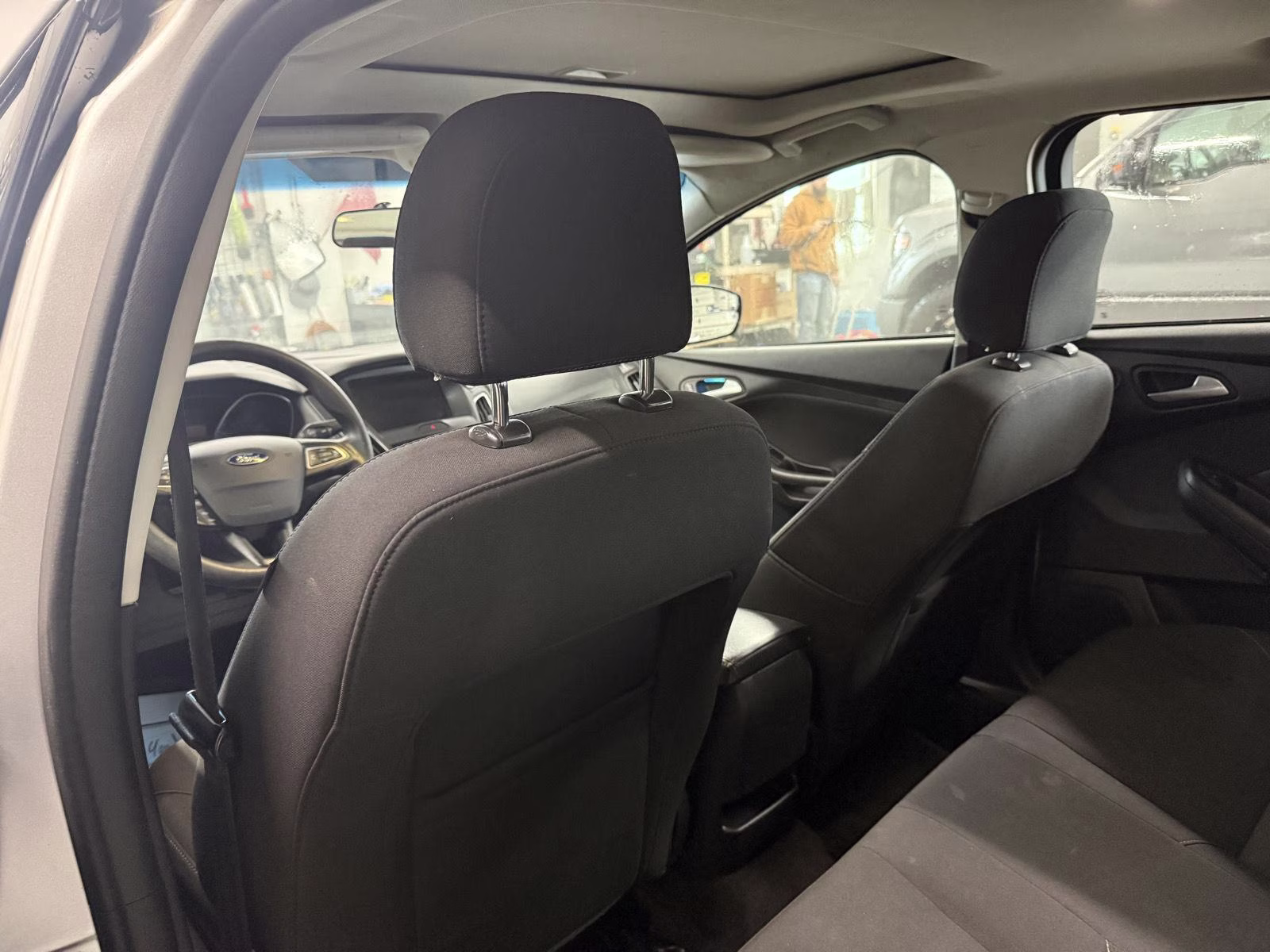 2017 Ingot Silver Metallic Ford Focus SEL FWD Sedan