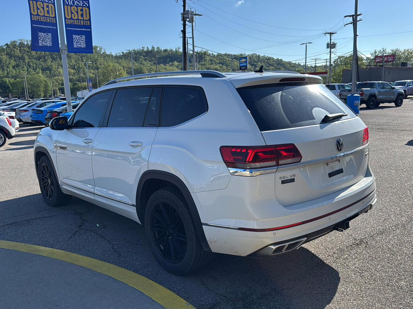 2021 Pure White Volkswagen Atlas 3.6L V6 SEL R-Line AWD 4MOTION