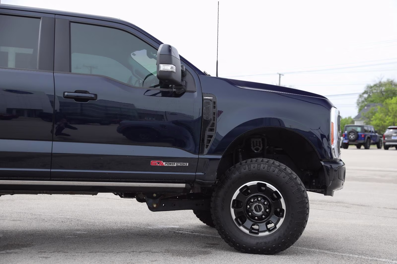 2023 Antimatter Blue Metallic Ford Super Duty F-350 SRW LARIAT 4X4 Truck