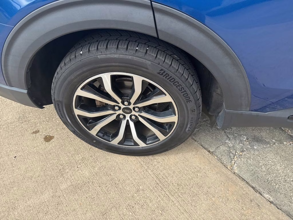 2021 Atlas Blue Metallic Ford Explorer ST 4X4 SUV