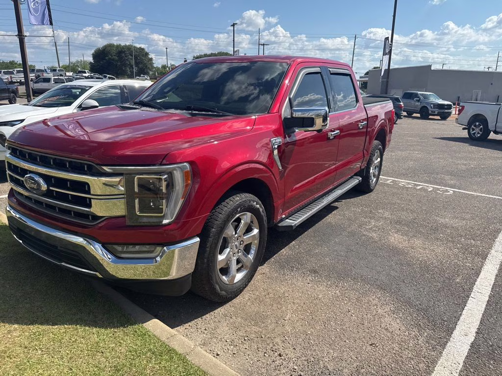 2021 Rapid Red Metallic Tinted Clearcoat Ford F-150 Lariat RWD Truck