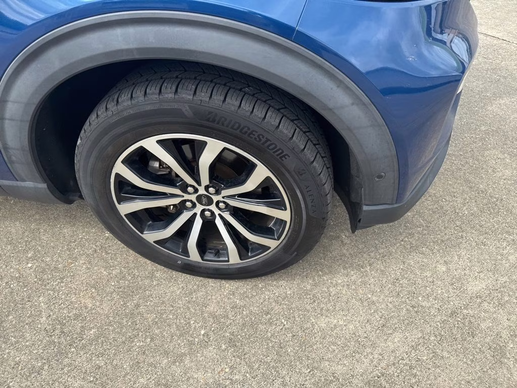 2021 Atlas Blue Metallic Ford Explorer ST 4X4 SUV