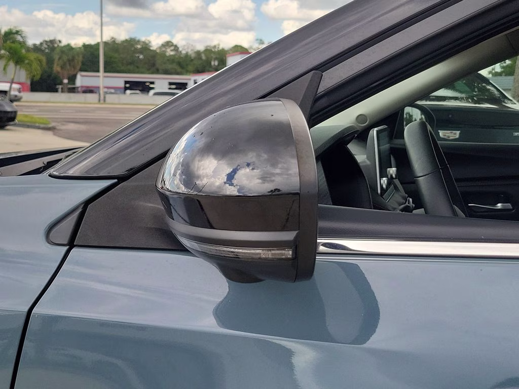 2024 Atlantic Gray Metallic/Super Black Nissan Sentra SR FWD Sedan
