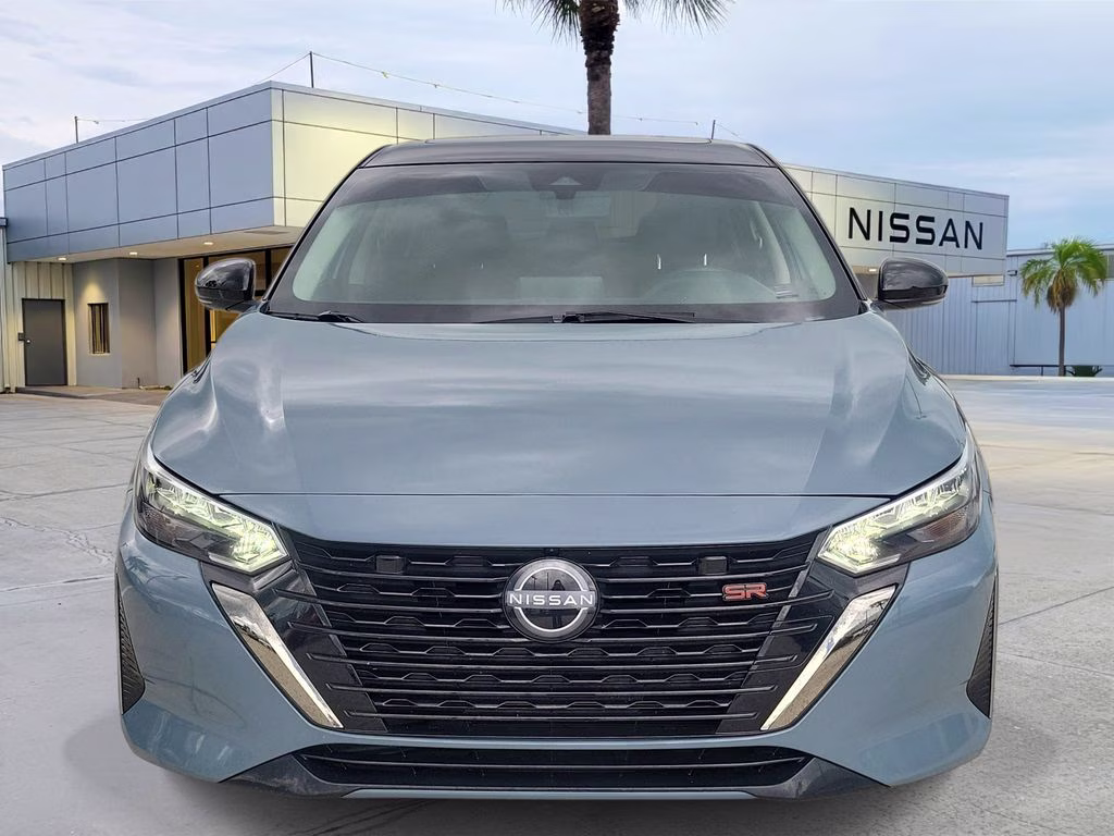 2024 Atlantic Gray Metallic/Super Black Nissan Sentra SR FWD Sedan