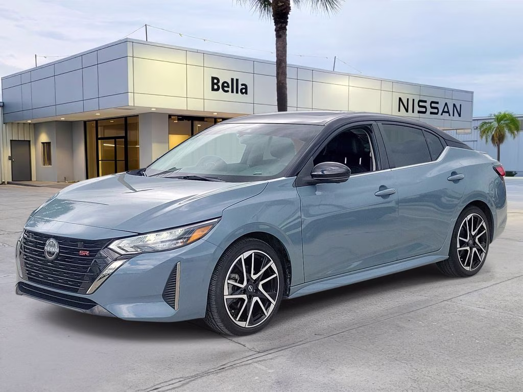 2024 Atlantic Gray Metallic/Super Black Nissan Sentra SR FWD Sedan