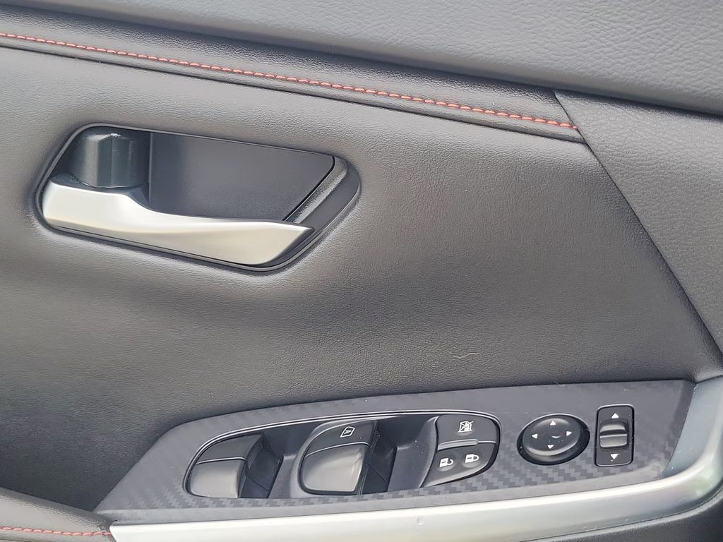 2024 Atlantic Gray Metallic/Super Black Nissan Sentra SR FWD Sedan