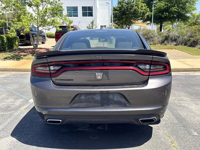 2022 Granite Pearlcoat Dodge Charger SXT RWD Sedan
