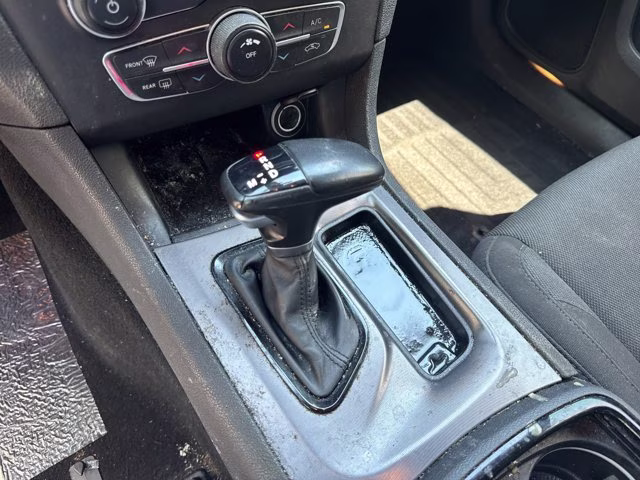 2022 Granite Pearlcoat Dodge Charger SXT RWD Sedan