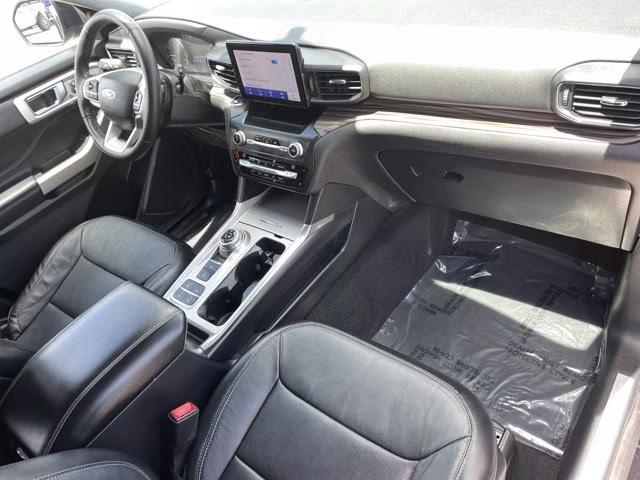 2020 Black Metallic Ford Explorer Limited RWD SUV