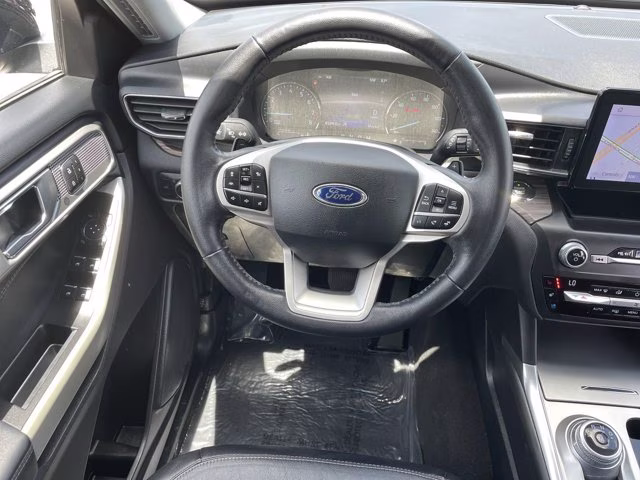 2020 Black Metallic Ford Explorer Limited RWD SUV