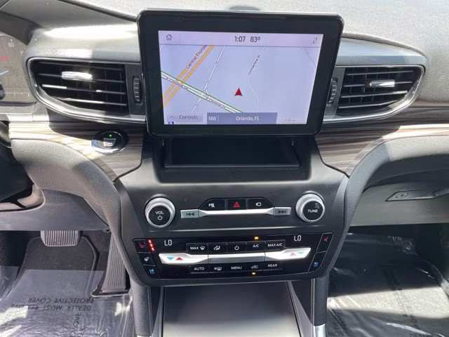 2020 Black Metallic Ford Explorer Limited RWD SUV
