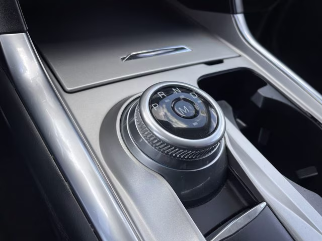2020 Black Metallic Ford Explorer Limited RWD SUV