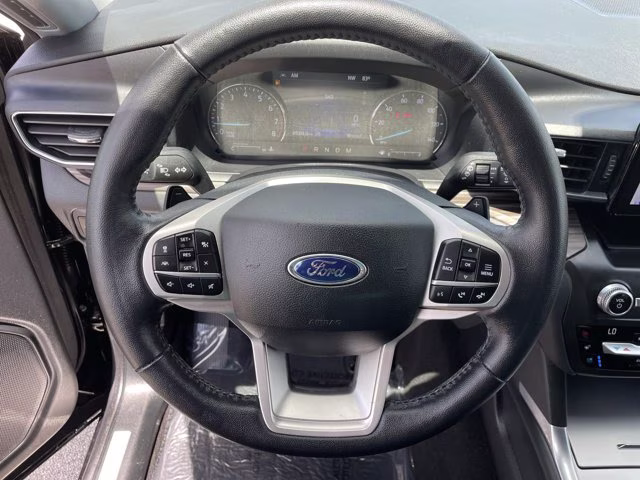 2020 Black Metallic Ford Explorer Limited RWD SUV