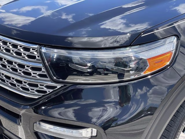 2020 Black Metallic Ford Explorer Limited RWD SUV