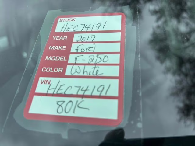 2017 Oxford White Ford Super Duty F-250 SRW XL RWD Truck