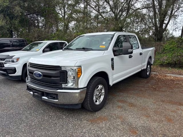 2017 Oxford White Ford Super Duty F-250 SRW XL RWD Truck