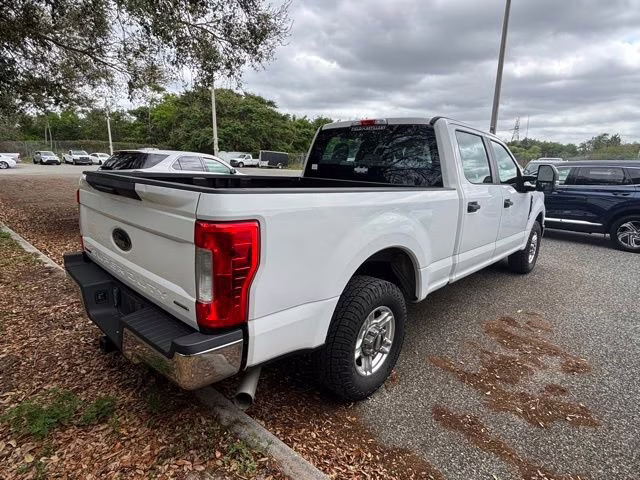 2017 Oxford White Ford Super Duty F-250 SRW XL RWD Truck