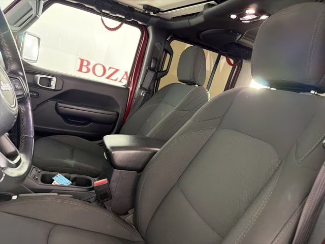 2022 Snazzberry Pearlcoat Jeep Wrangler Unlimited Willys 4X4 SUV