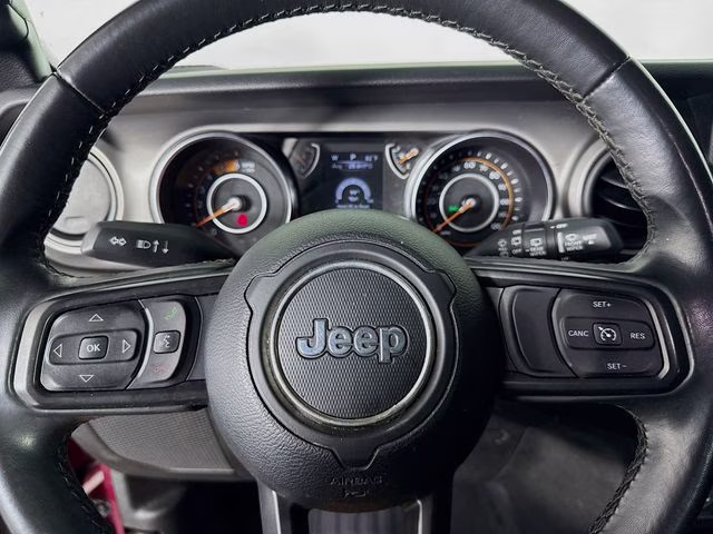 2022 Snazzberry Pearlcoat Jeep Wrangler Unlimited Willys 4X4 SUV