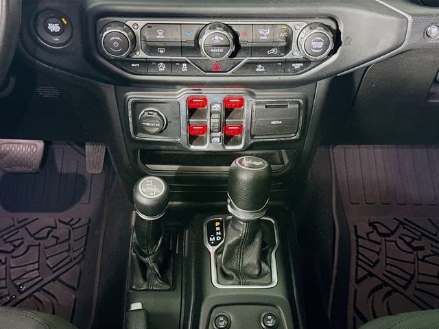 2022 Snazzberry Pearlcoat Jeep Wrangler Unlimited Willys 4X4 SUV