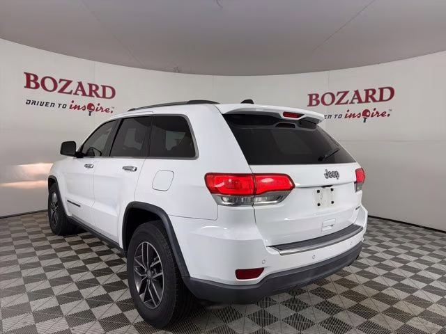 2017 Bright White Clearcoat Jeep Grand Cherokee Limited RWD SUV