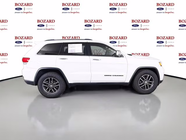 2017 Bright White Clearcoat Jeep Grand Cherokee Limited RWD SUV