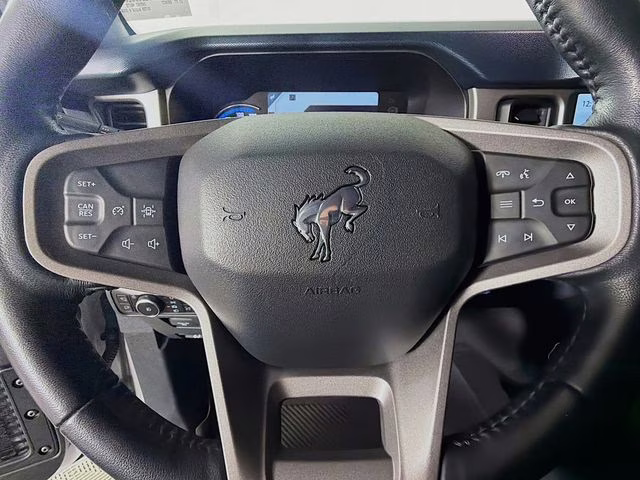 2023 Oxford White Ford Bronco Outer Banks 4X4 SUV
