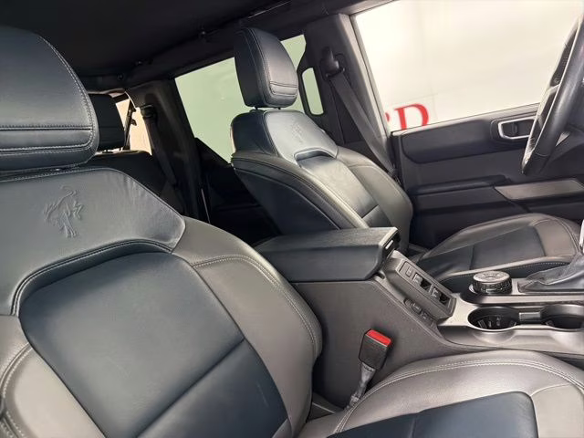 2023 Oxford White Ford Bronco Outer Banks 4X4 SUV