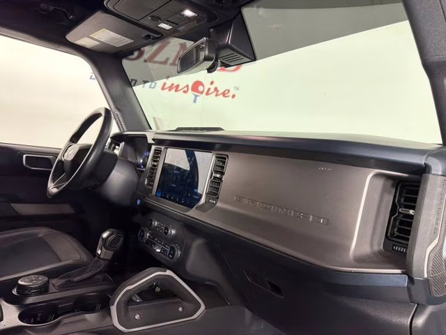 2023 Oxford White Ford Bronco Outer Banks 4X4 SUV