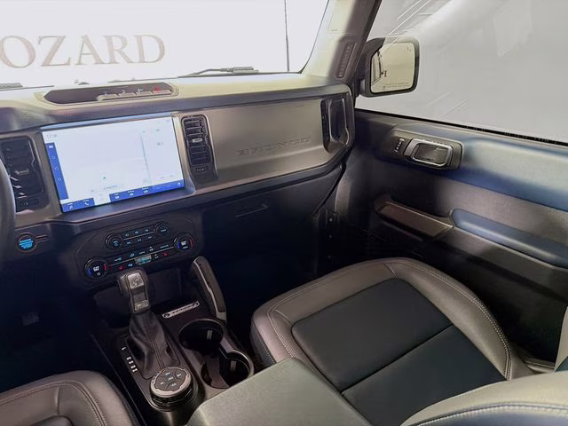 2023 Oxford White Ford Bronco Outer Banks 4X4 SUV
