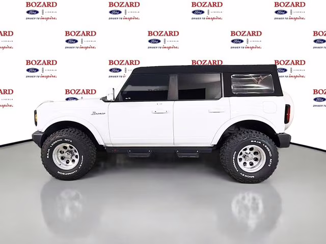 2023 Oxford White Ford Bronco Outer Banks 4X4 SUV