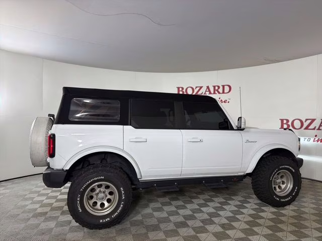 2023 Oxford White Ford Bronco Outer Banks 4X4 SUV