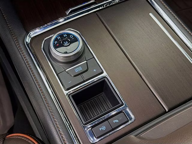 2021 White Metallic Ford Expedition Max King Ranch RWD SUV