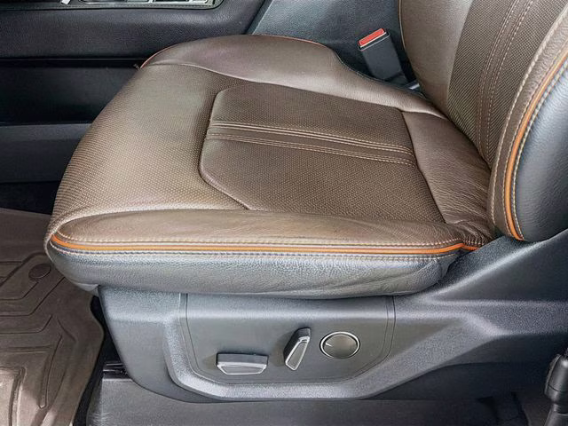 2021 White Metallic Ford Expedition Max King Ranch RWD SUV