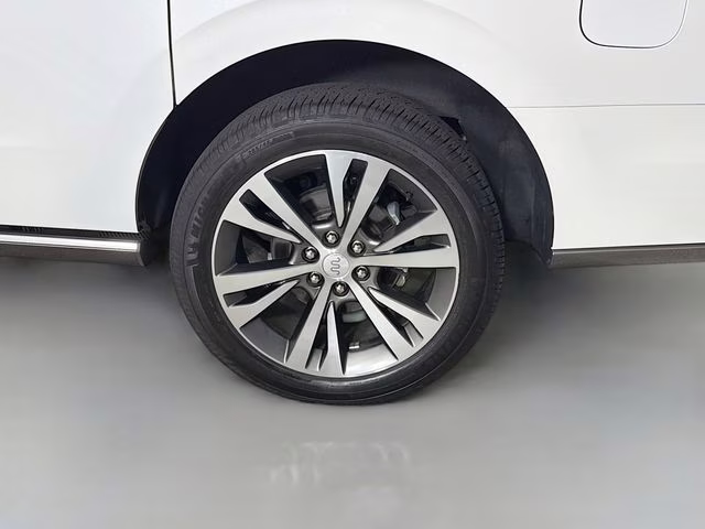 2021 White Metallic Ford Expedition Max King Ranch RWD SUV