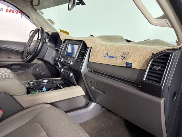 2020 White Metallic Ford Expedition Limited 4X4 SUV