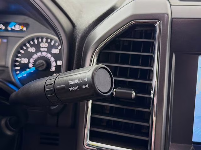 2016 Blue Ford F-150 XLT RWD Truck