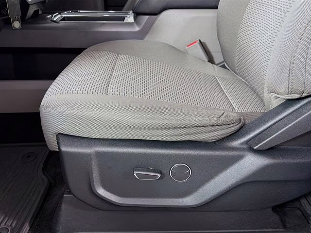 2016 Blue Ford F-150 XLT RWD Truck