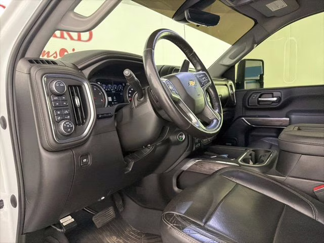 2020 Summit White Chevrolet Silverado 2500HD LTZ 4X4 Truck