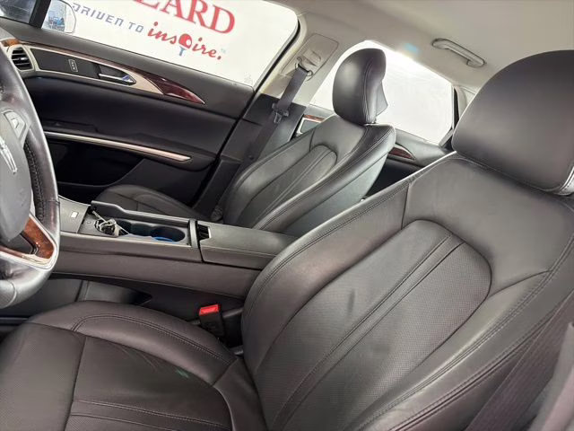 2013 Quartz Metallic Lincoln MKZ Base FWD Sedan