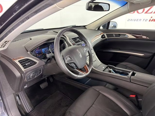 2013 Quartz Metallic Lincoln MKZ Base FWD Sedan