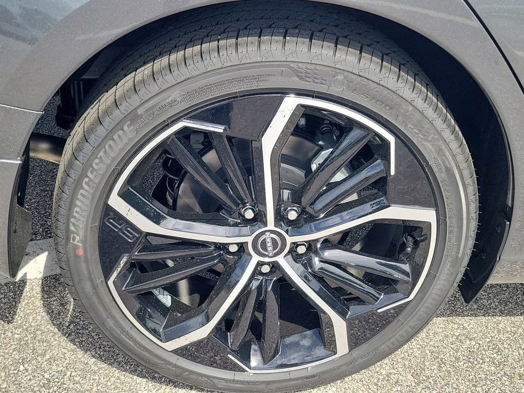 2026 Gun Metallic Nissan Altima 2.5 SR FWD Sedan