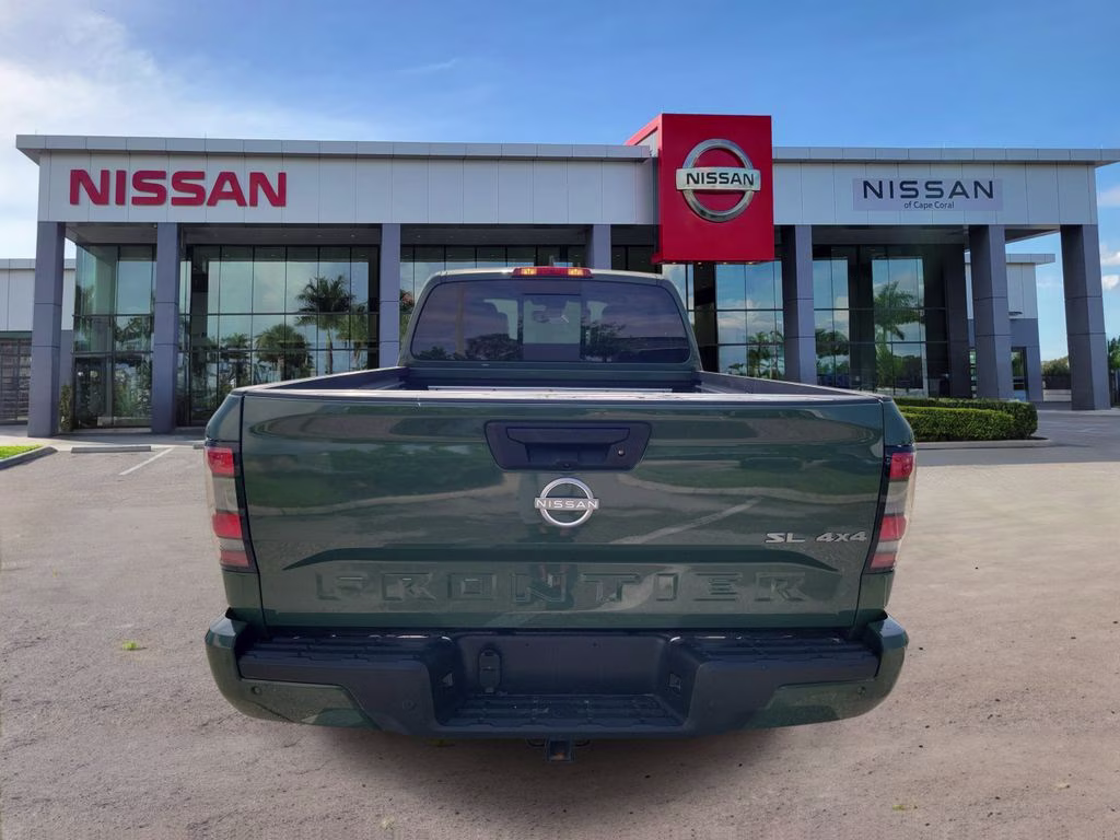 2025 Tactical Green Metallic Nissan Frontier SL 4X4 Truck