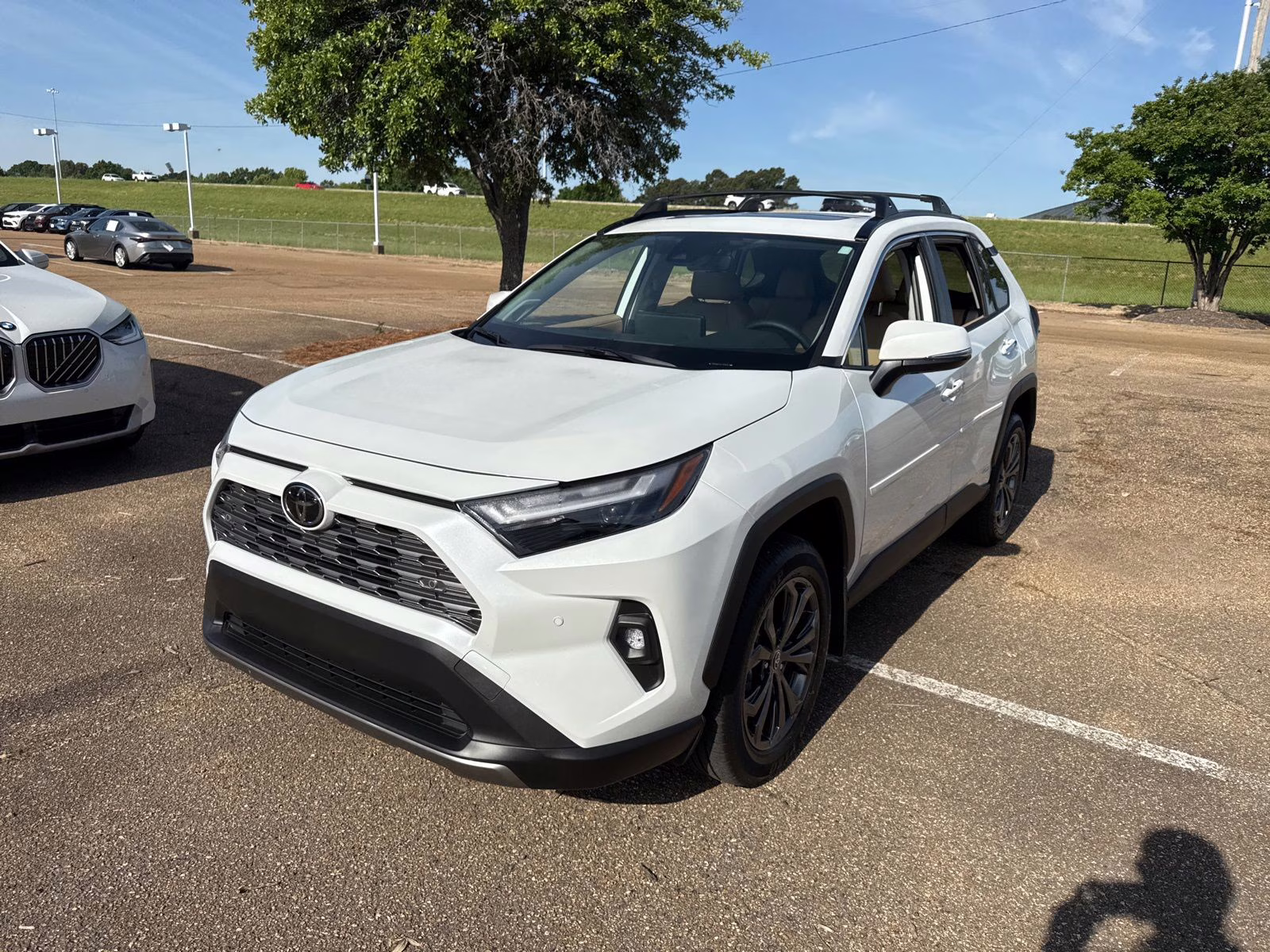 2025 Wind Chill Pearl Toyota RAV4 Hybrid Limited AWD SUV