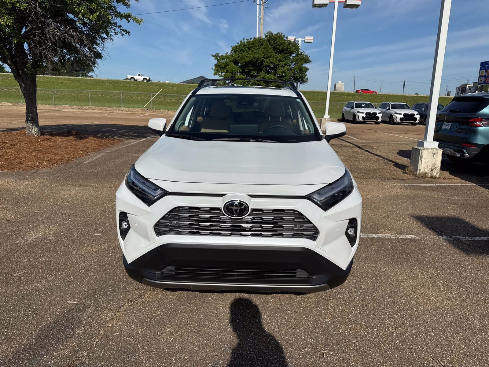 2025 Wind Chill Pearl Toyota RAV4 Hybrid Limited AWD SUV